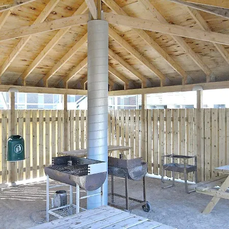 Apartment 4 Person On A In *