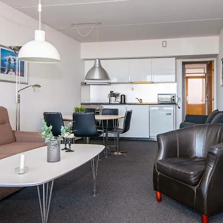 4 Person On A In Apartment Fano