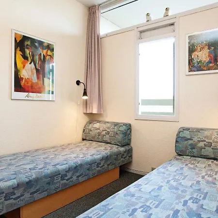 Apartment 4 Person On A In *