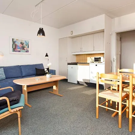 4 Person On A In Apartment Fano