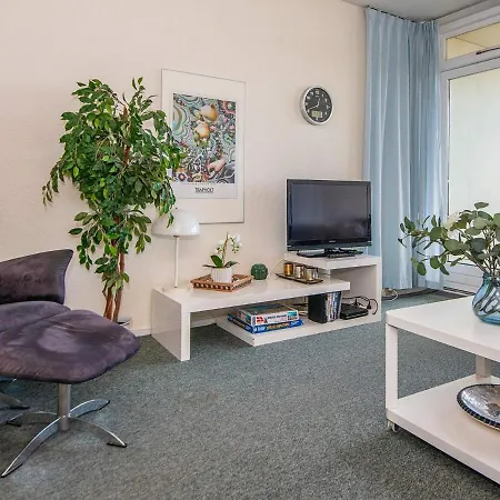 Apartment 4 Person On A In *