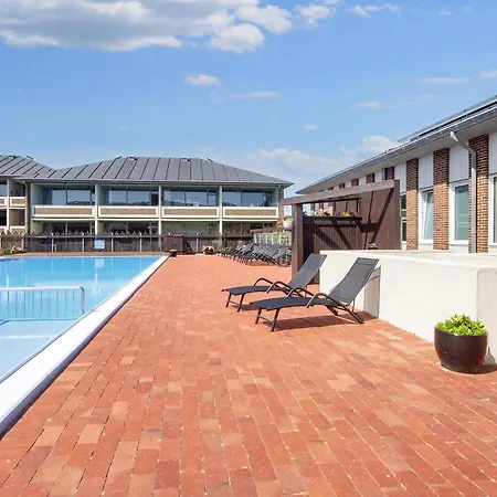 4 Person On A In Apartment