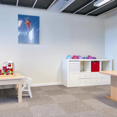 4 Person On A In Fano