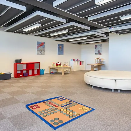 Apartment 4 Person On A In